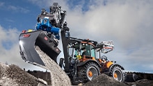 Precise excavator bucket movements with absolute encoder solution for tilt rotators