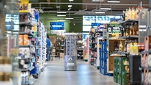 Everything in flux: mobile robots in retail, hygiene or logistics