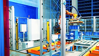 Faster in depalletizing: Robots see more with 3D snapshot technology