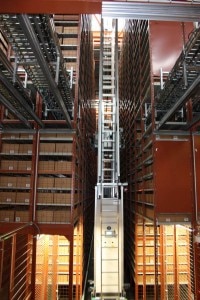 Storage and retrieval system