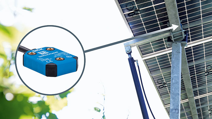 Die Solaranlage ist einachsig beweglich und die Neigung wird von den Neigungssensoren TMS/TMM22 von SICK gemessen.