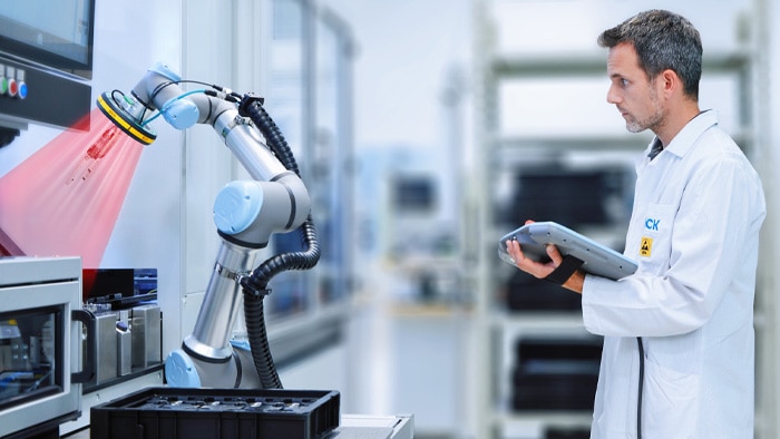 Industries are increasingly using collaborative robots to automate efficiently and safely despite labor shortages.